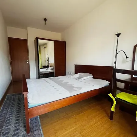 Apartament Mdk Apartman *